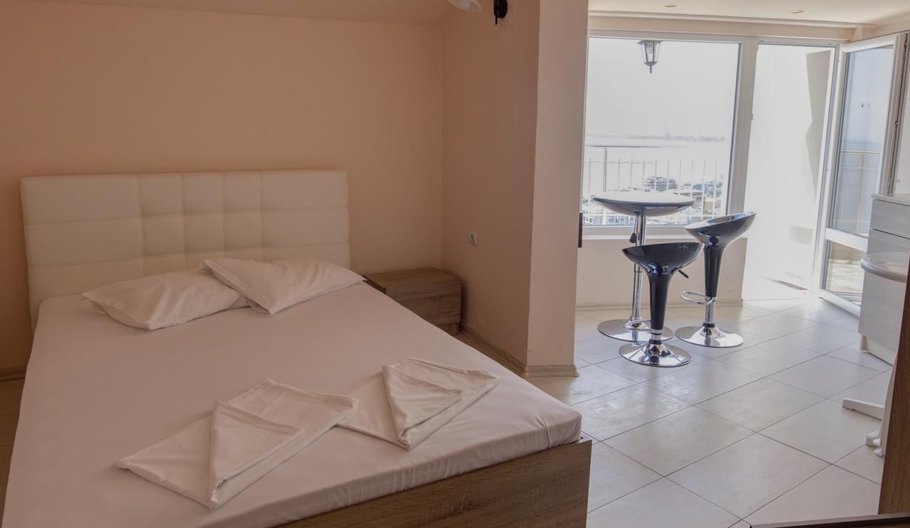 Guest House Amor Szveti Vlasz Kültér fotó